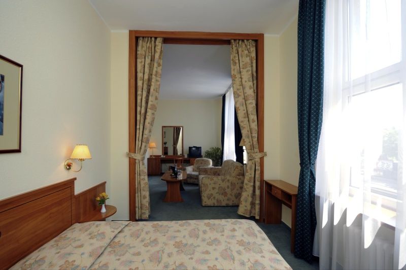Hotel Millennium Budapest Rom bilde