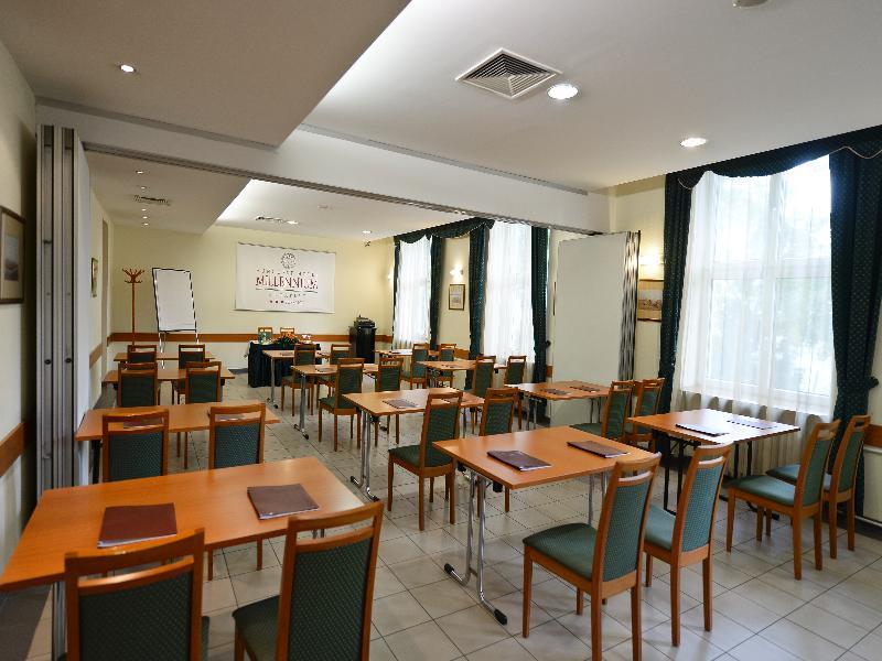 Hotel Millennium Budapest Eksteriør bilde